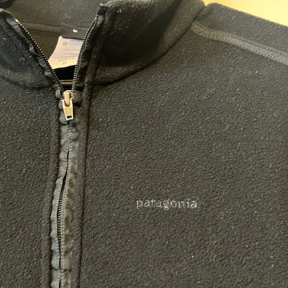 Patagonia Women’s Sz XL Full Zip Fleece Jacket Black Made in USA. - Picture 12 of 14